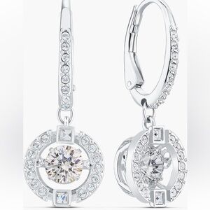 Swarovski - Sparkling Dancing Crystal Drop Earrings
